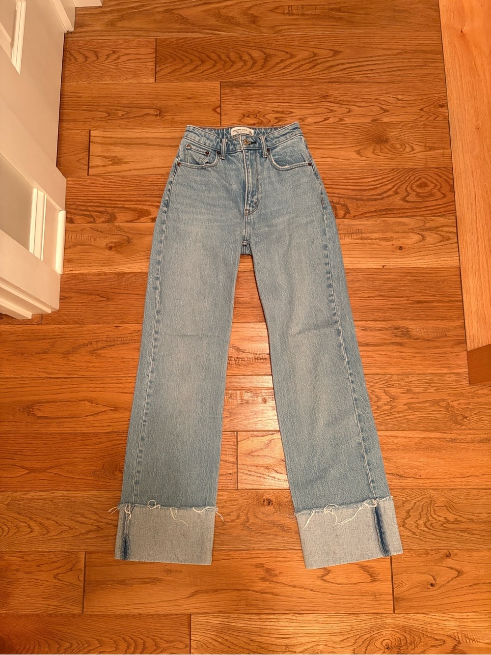 Abercrombie & Fitch Light Blue High-Rise Straight Leg Jeans with Wide Cuff